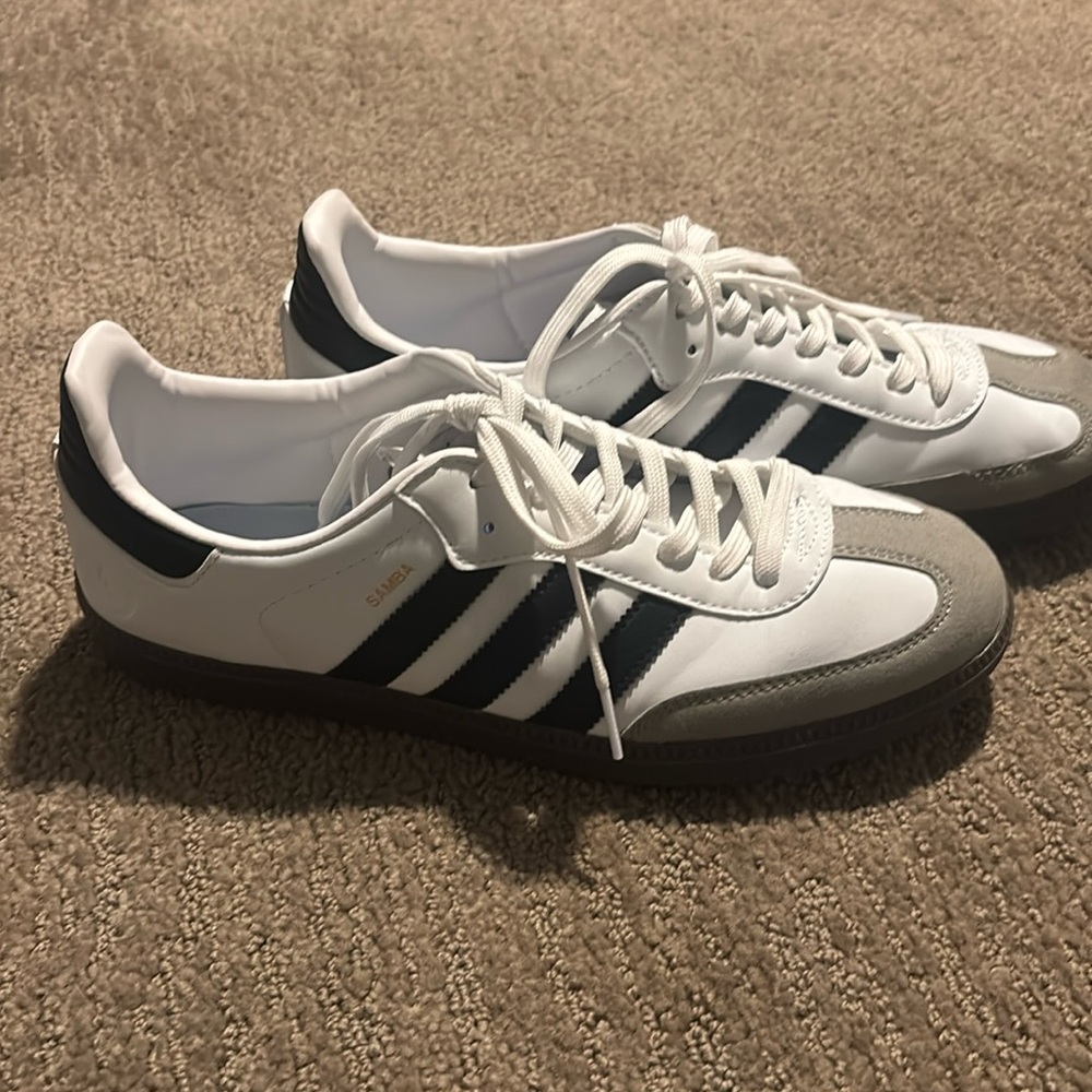 Adidas sambas